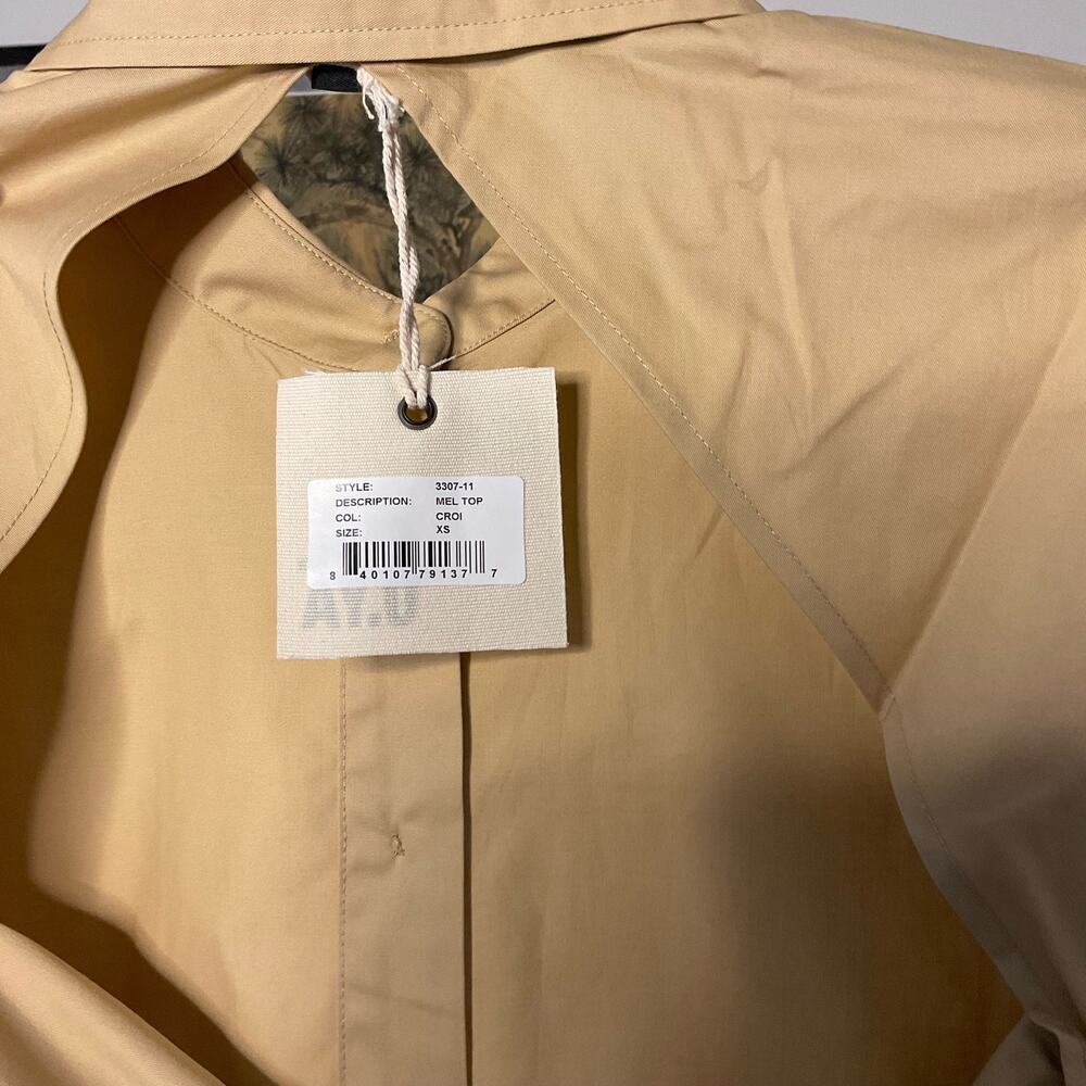 SER.O.YA Mel button down shirt open back khaki Revolve NWT - Picture 5 of 6
